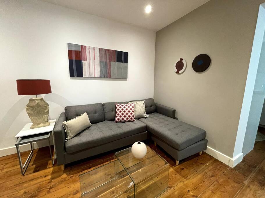 Stylish 2Br Contemporary Design Perfect Vacation Daire Cebelitarık Dış mekan fotoğraf